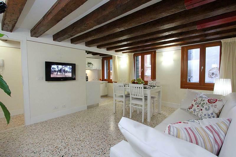 Alberto Apartment in Venetië Buitenkant foto