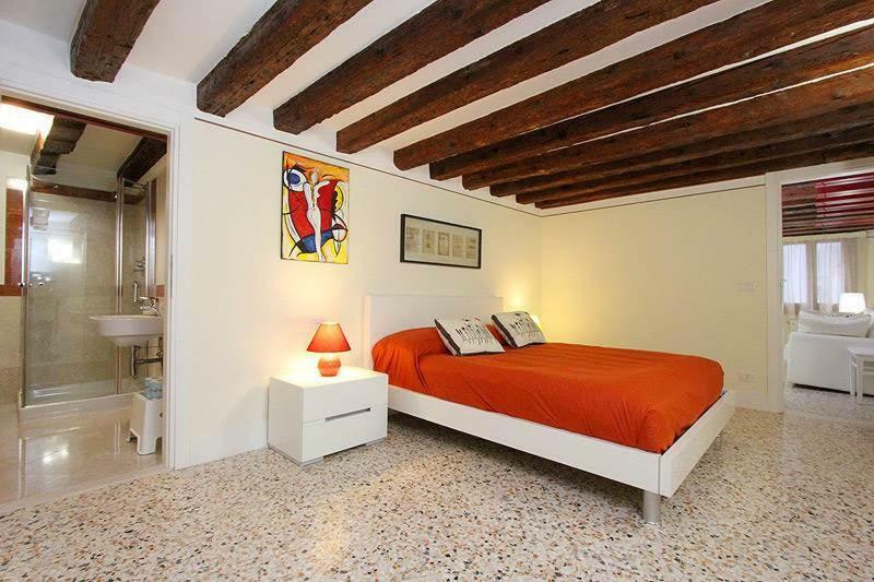 Alberto Apartment in Venetië Buitenkant foto