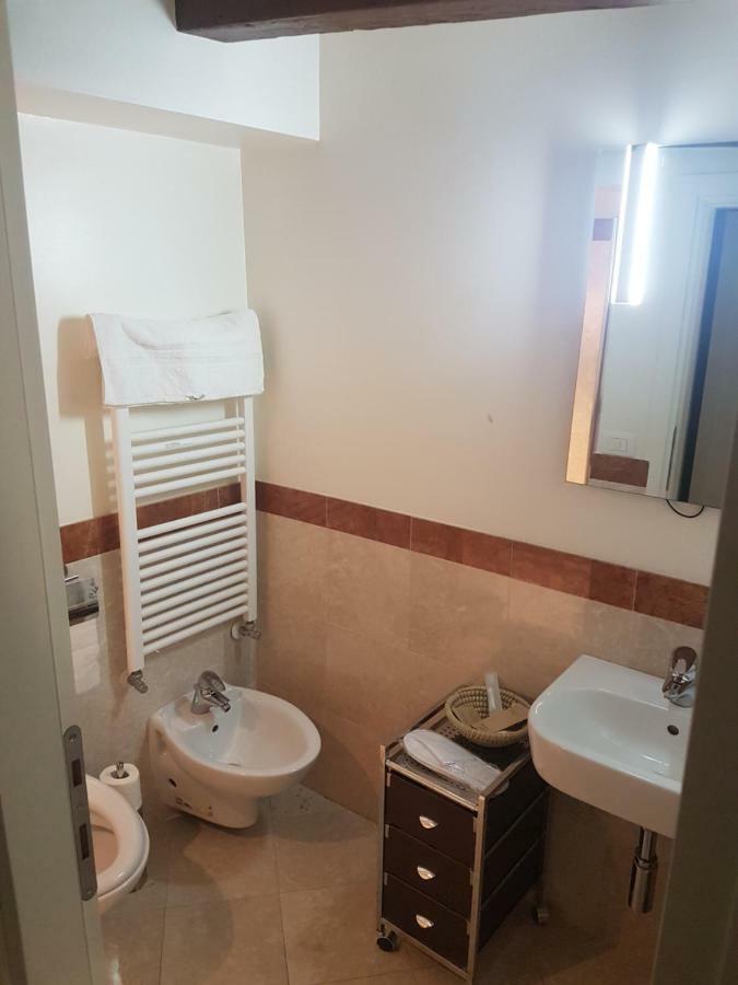 Alberto Apartment in Venetië Buitenkant foto